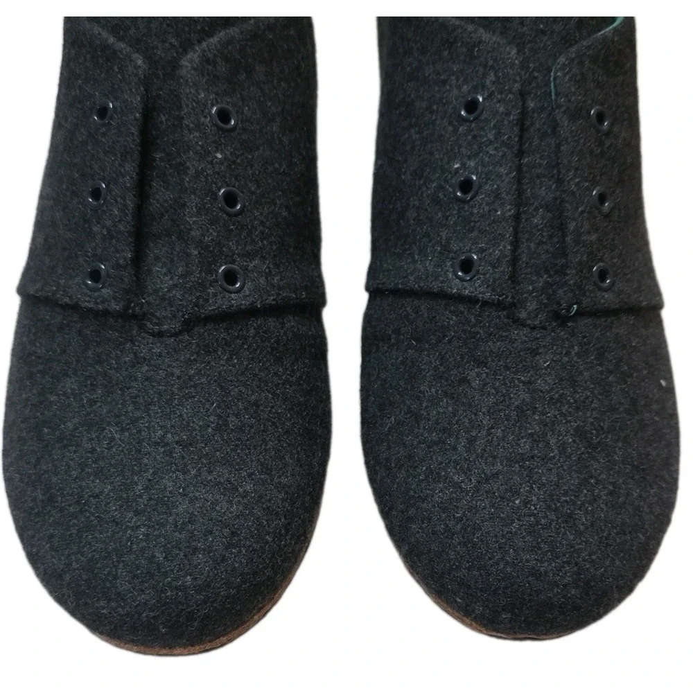SOLE District by ReCORK Lark Loafers Wms 10/Mens 8.5 Slip On Grey Wool Cork